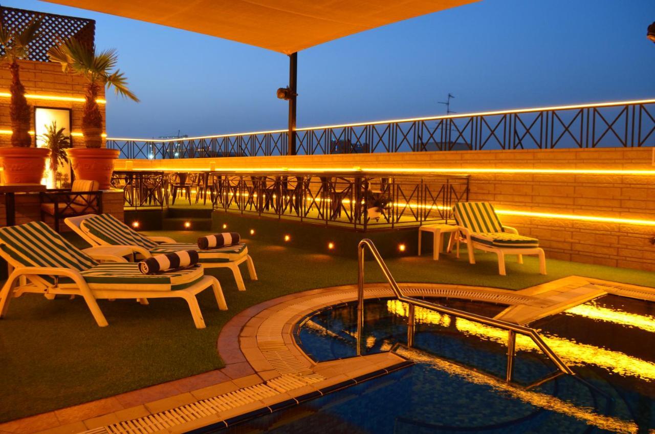 Concorde Deira Hotel -Formerly Golden Tulip Deira Hotel Dubái Exterior foto